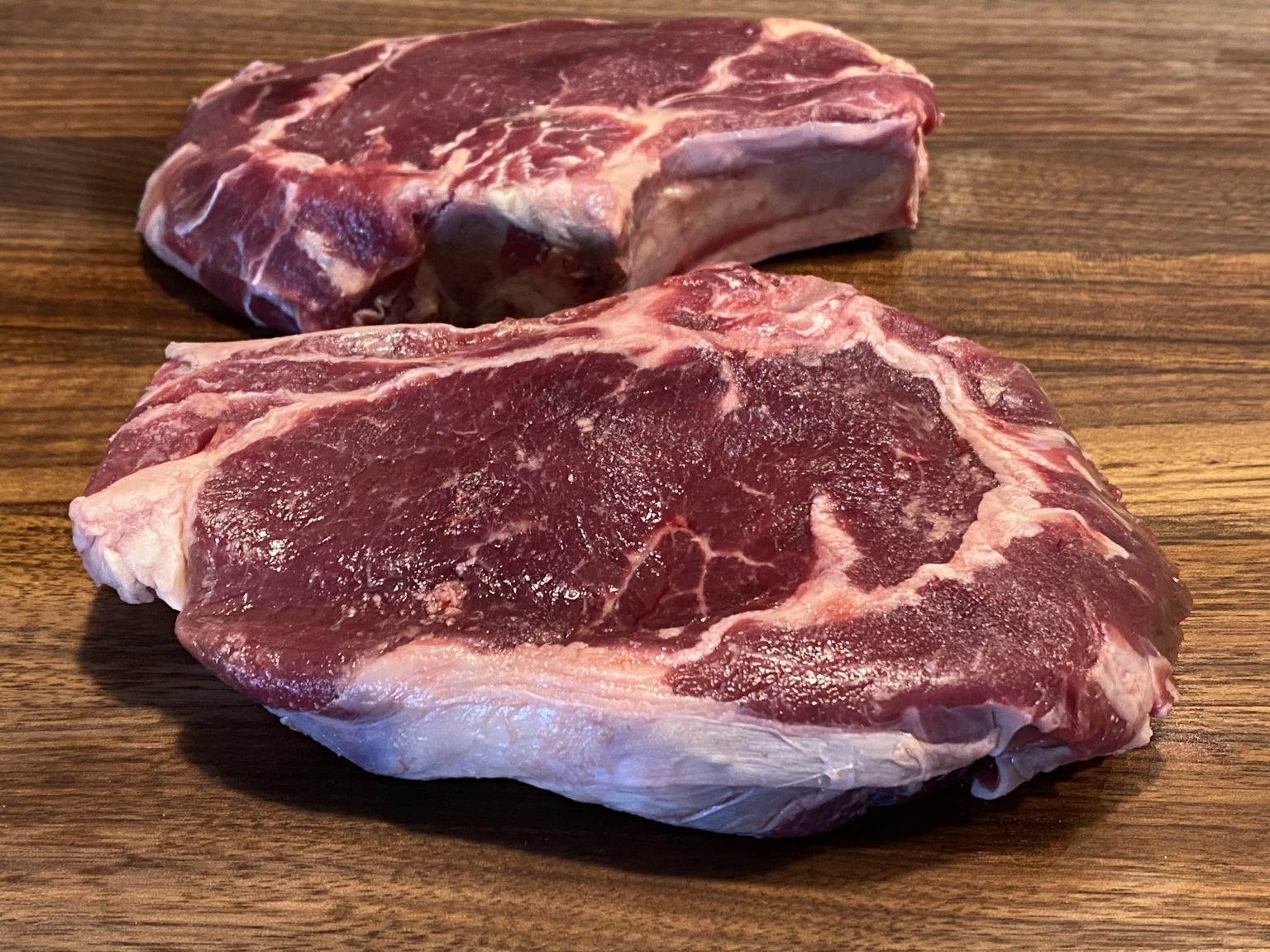 Grass Fed Bone In Ribeye Beef Steak 1 Lb Dry Aged 14 21 Days 